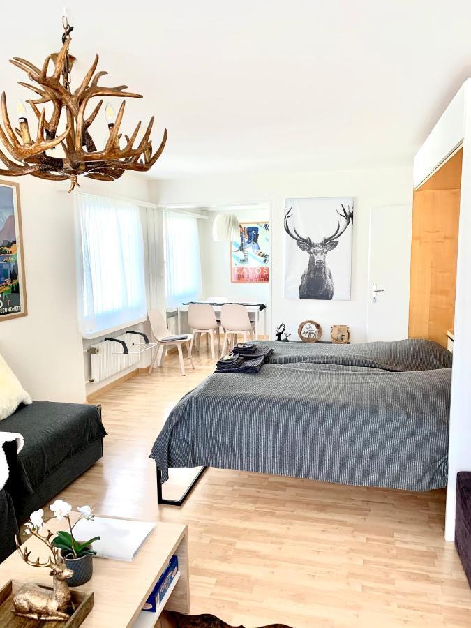 Holiday Apartment Bolgen - Close To Everything! Bolgen, Jakobshorn, Bus Stop, Train Station, Supermarket, Ski School, Ski Rentals, Restaurants And More! Davos Kültér fotó