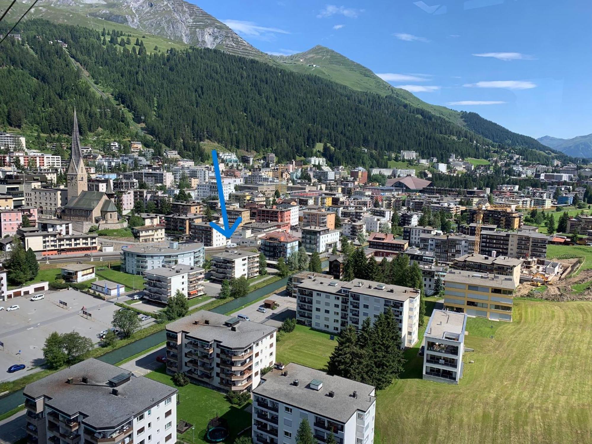 Holiday Apartment Bolgen - Close To Everything! Bolgen, Jakobshorn, Bus Stop, Train Station, Supermarket, Ski School, Ski Rentals, Restaurants And More! Davos Kültér fotó